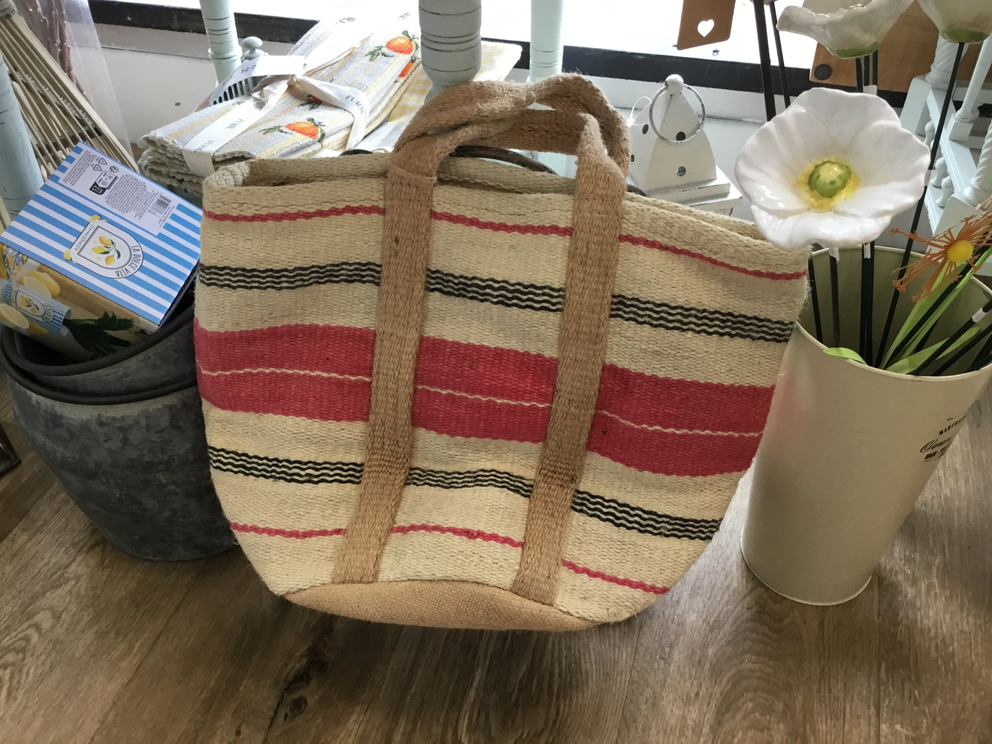 Jute bag. Pink stripe