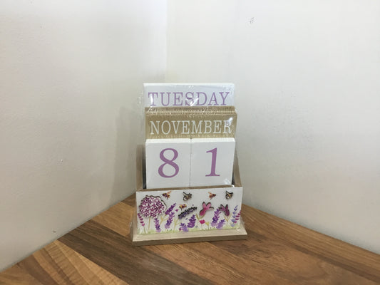 Wooden calendar