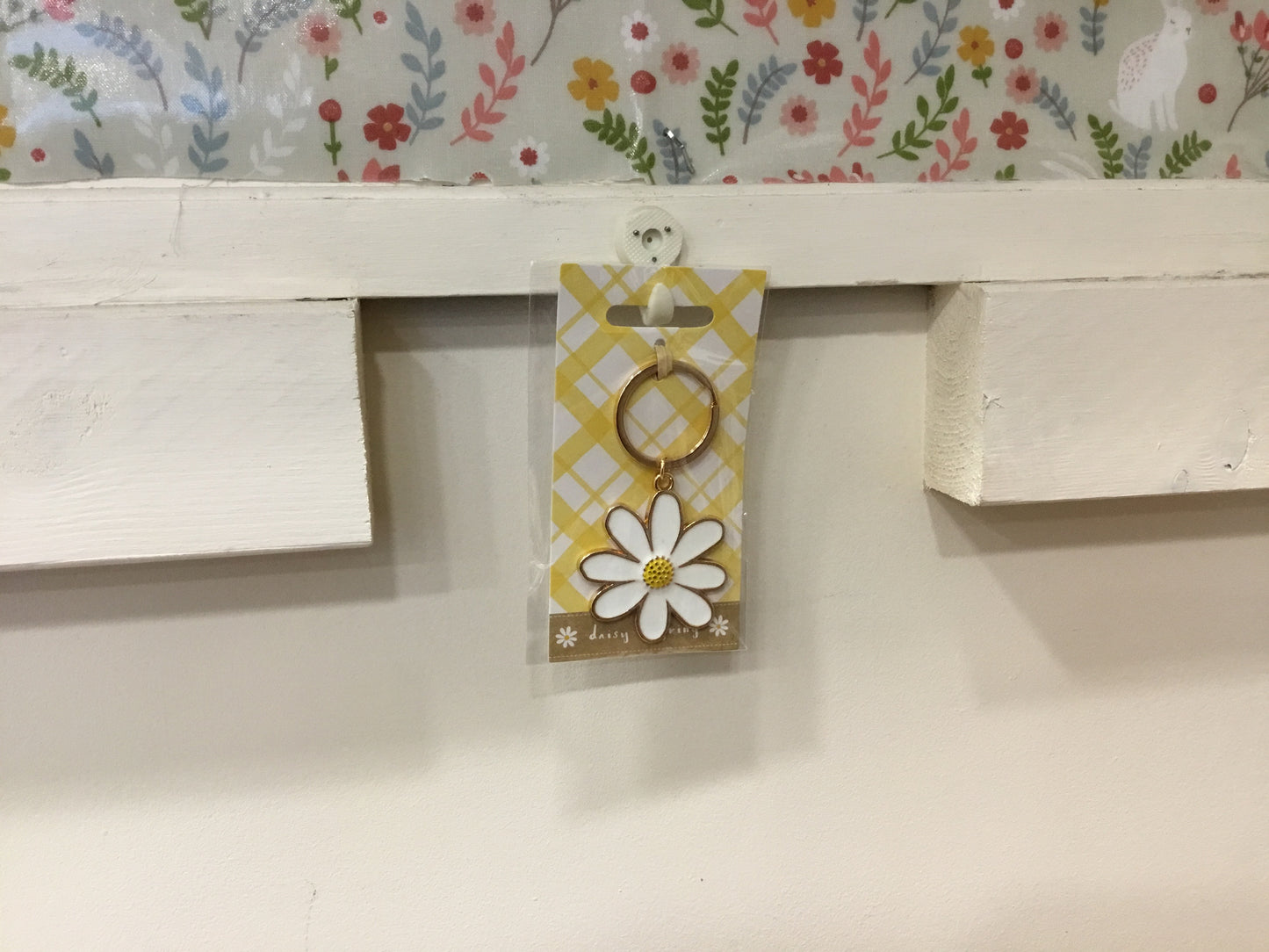 Daisy keyring