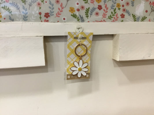 Daisy keyring