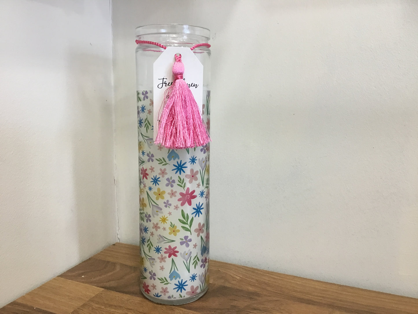 Spring floral candle