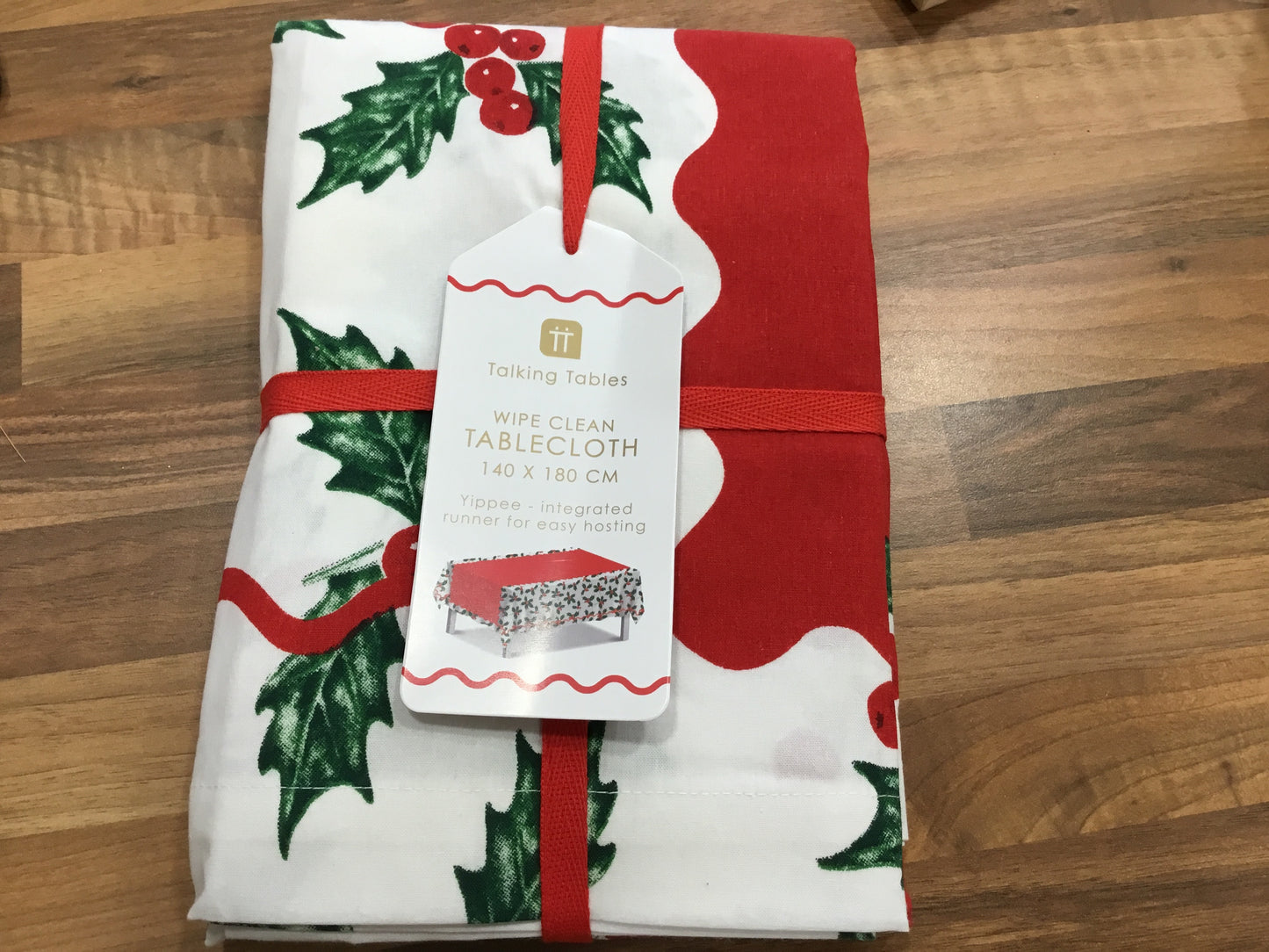 Holly Design table cloth