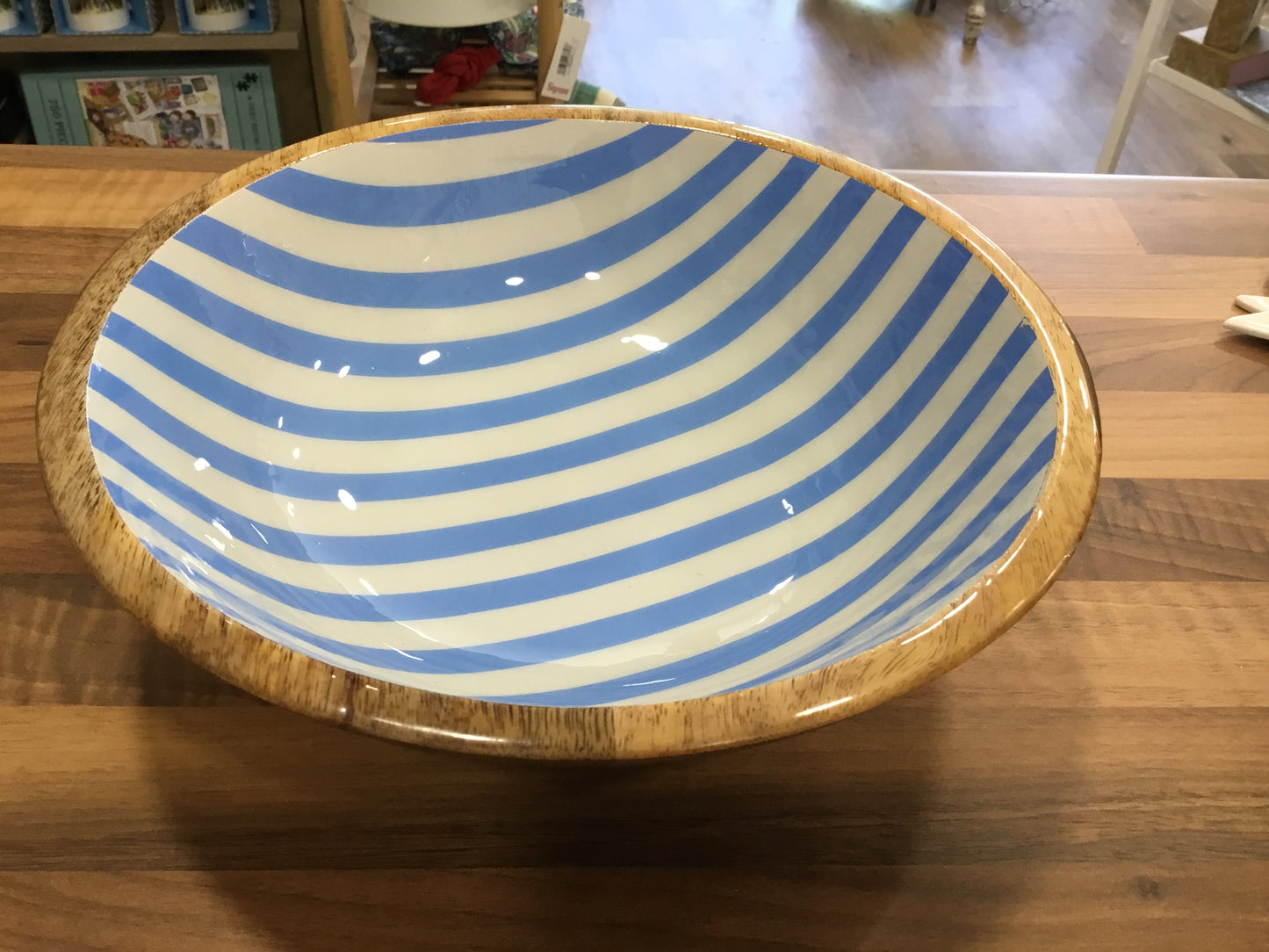 Mango wood bowl - blue stripe