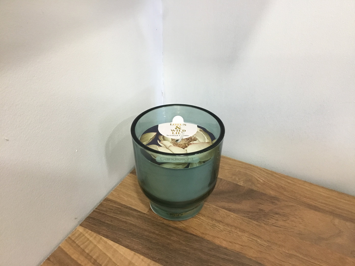 Lotus & Wild Lily candle