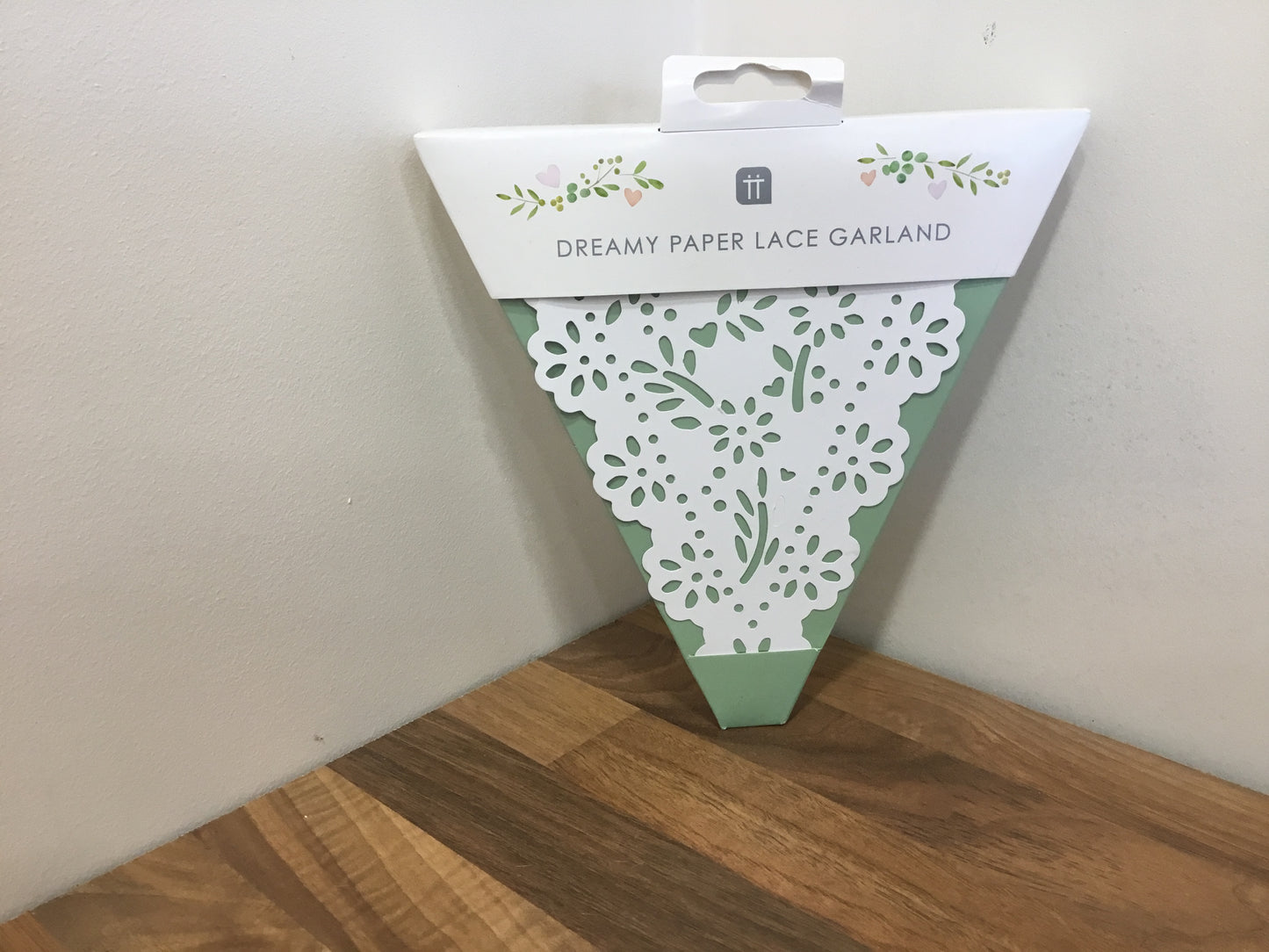 Dreamy paper lace garland by Talking Tables