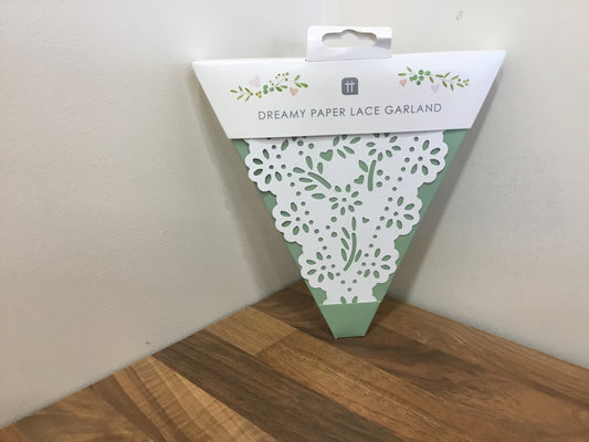 Dreamy paper lace garland by Talking Tables