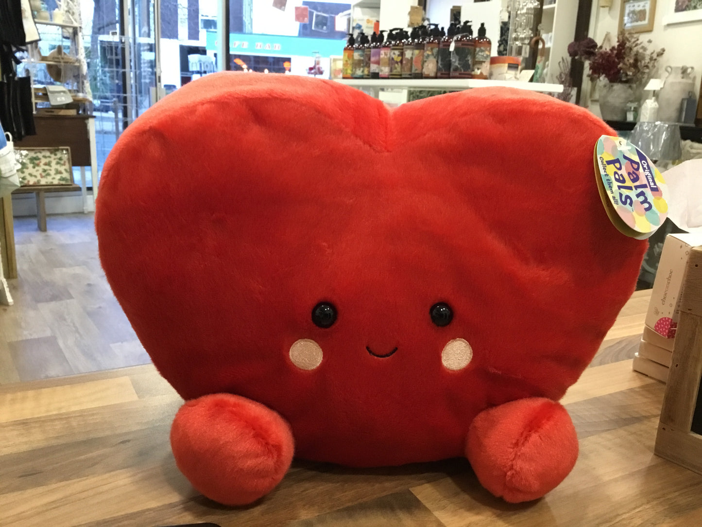 Large Palm Pal Amore Heart 25cm