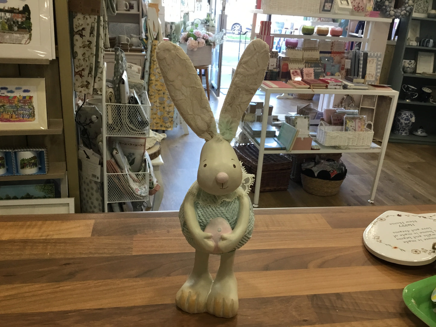 Bunny with egg