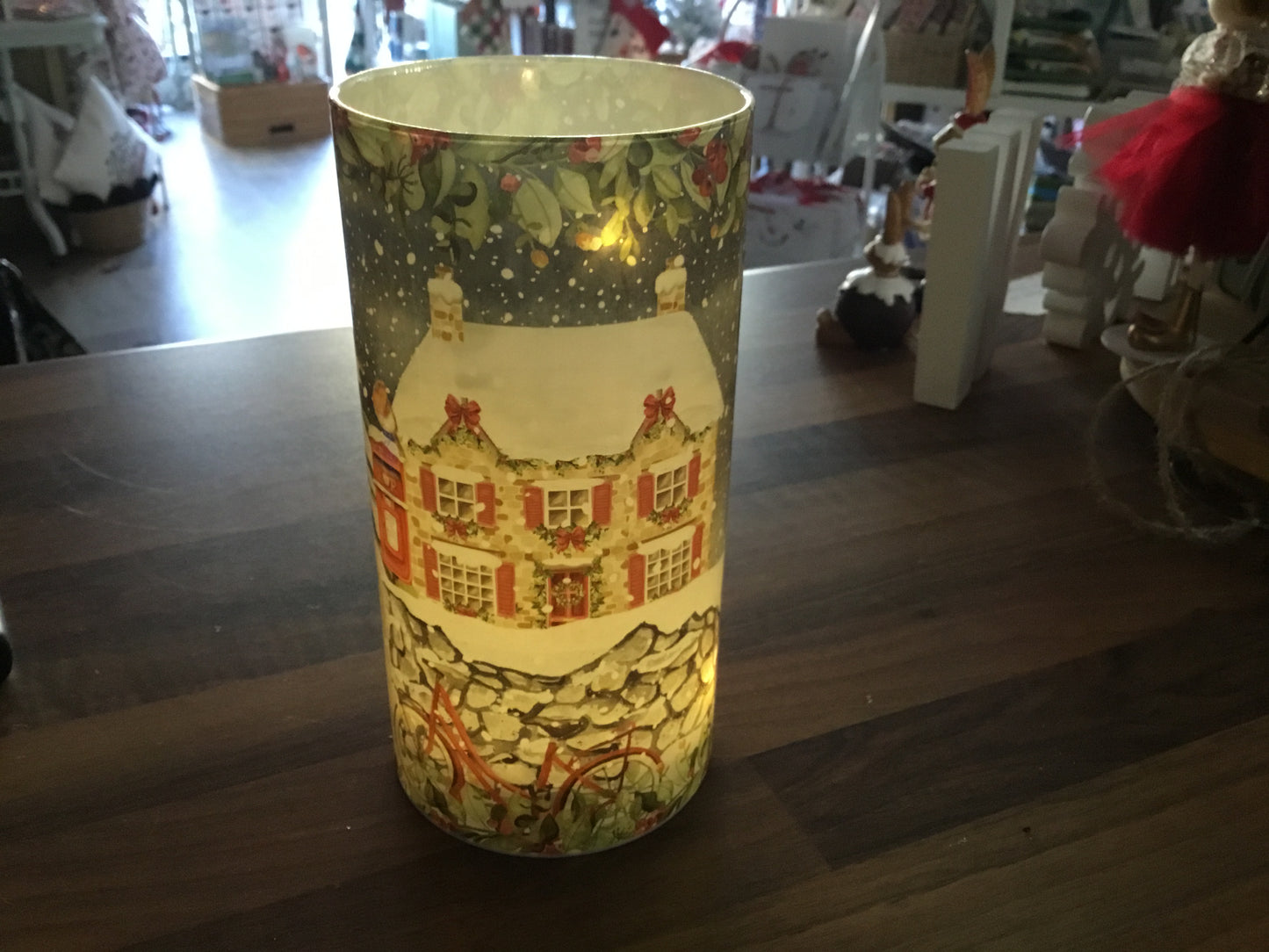 Robin and cottage cylinder light