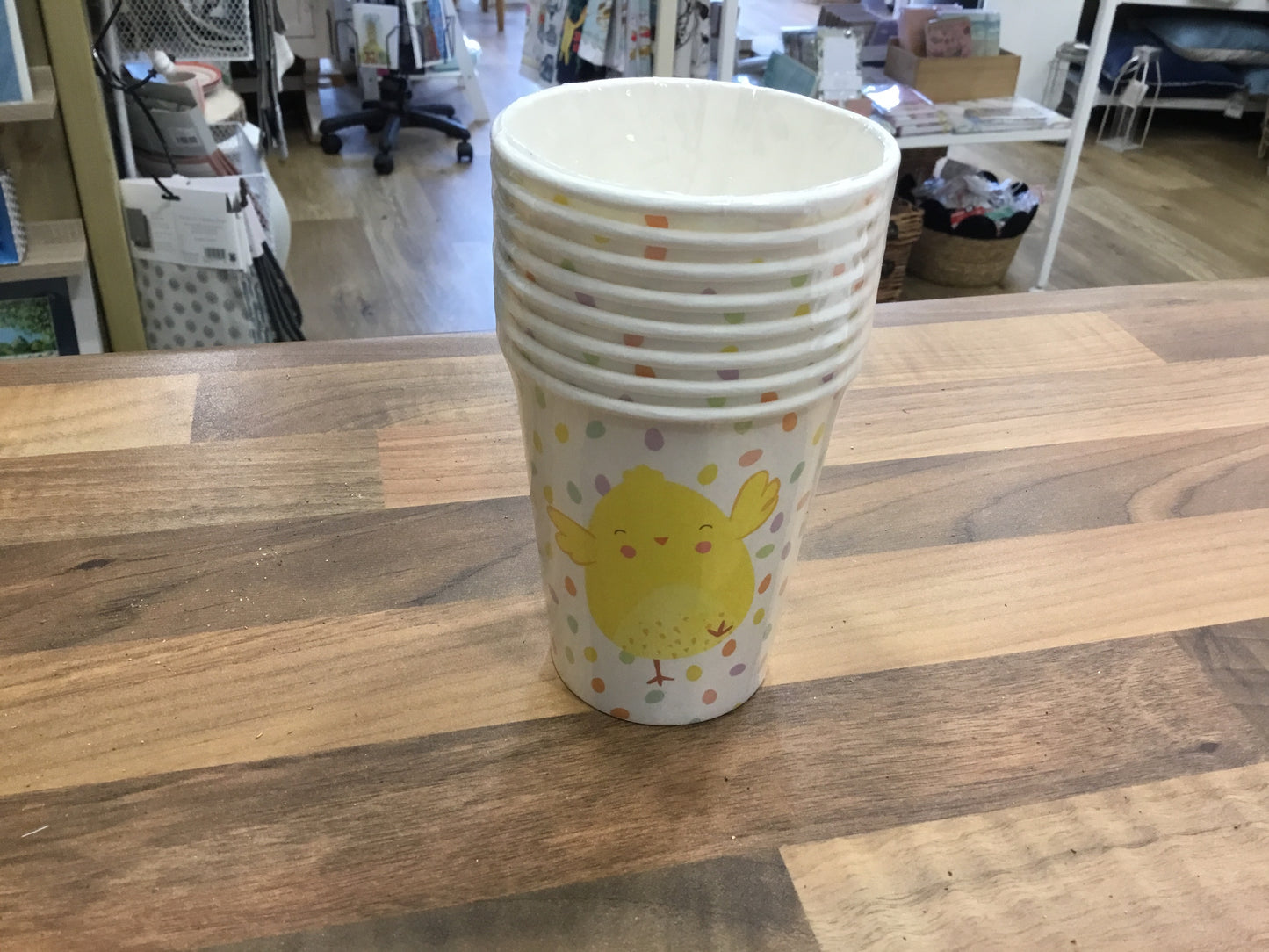 Set of 8 Paper Cups
