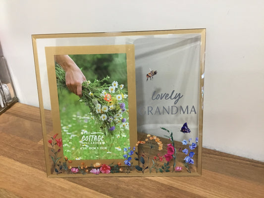 Lovely Grandma glass photo frame