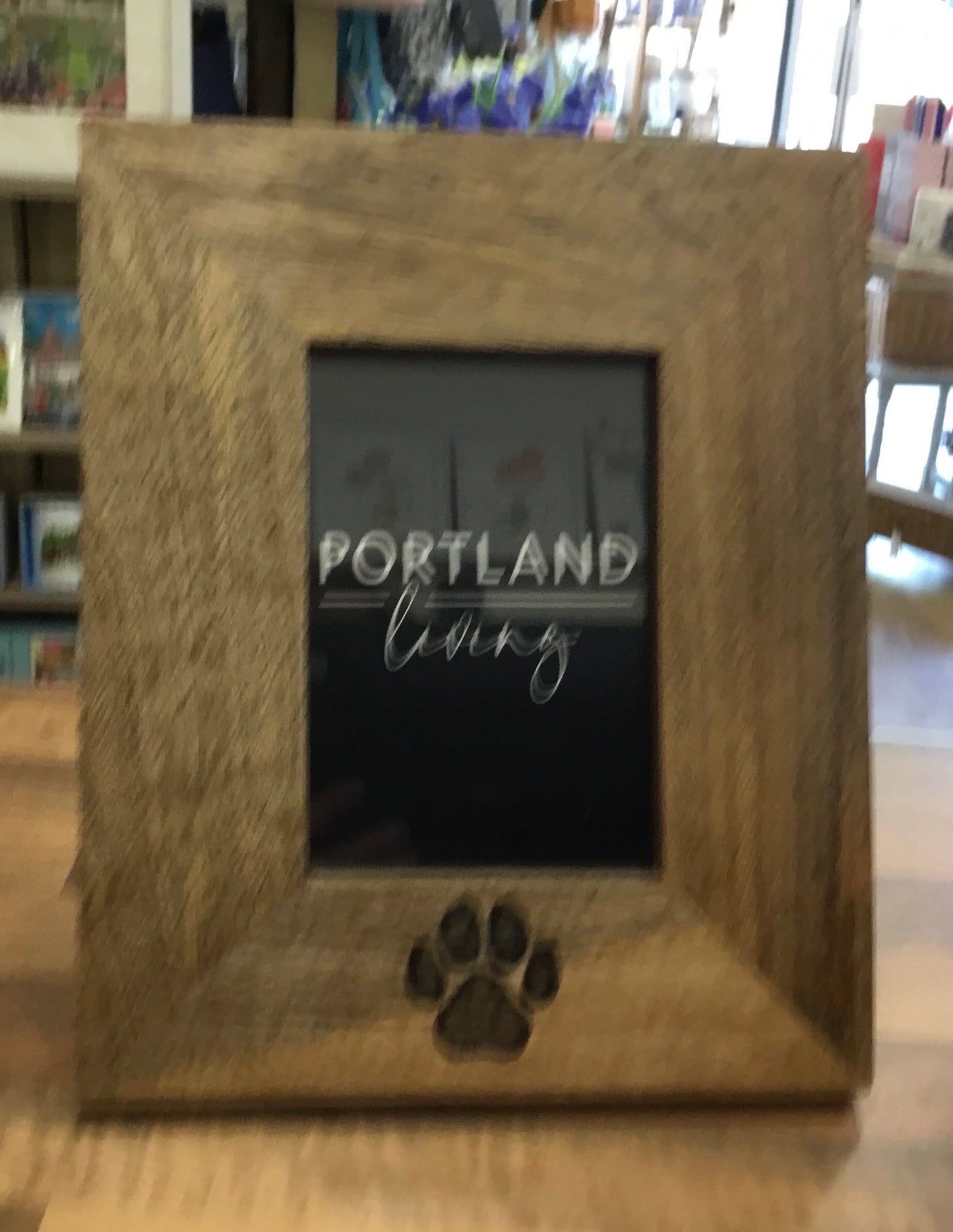 Wooden paw print frame