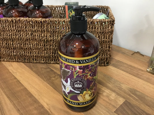 Orchid and vanilla handwash