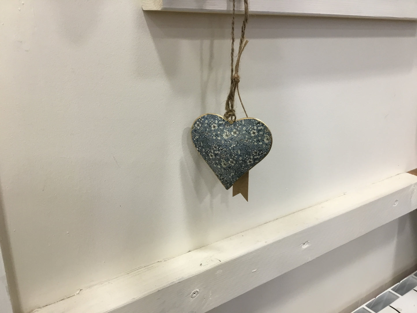 Small hanging heart.