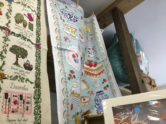 Ulster weavers tea towel. Afternoon tea design