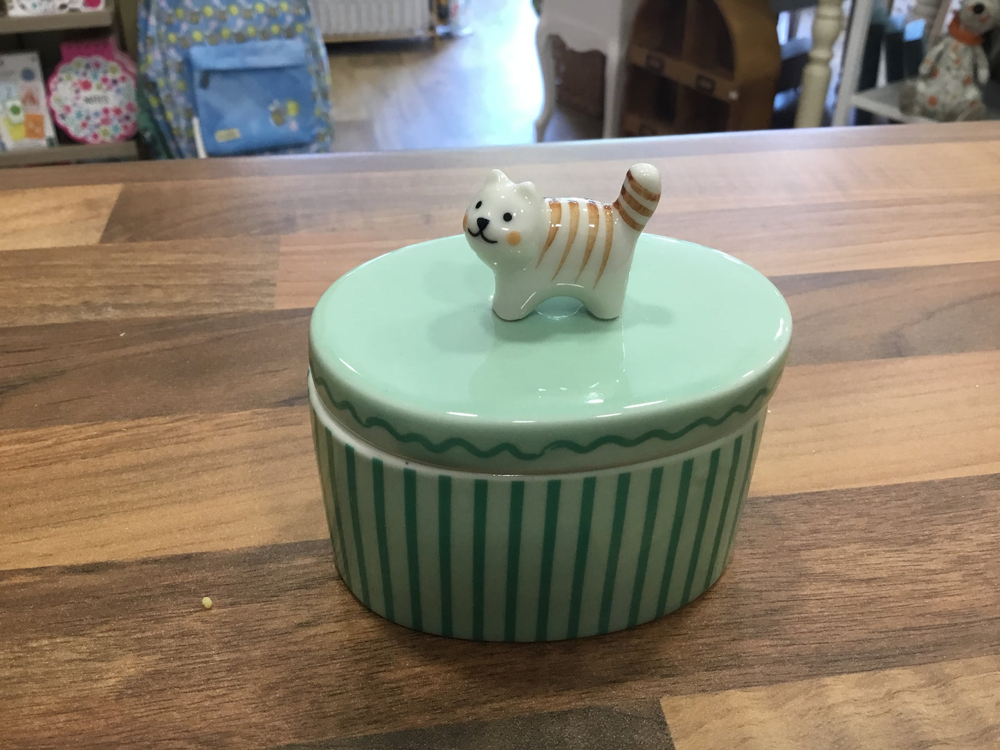 Lisa  Angel Cat trinket dish