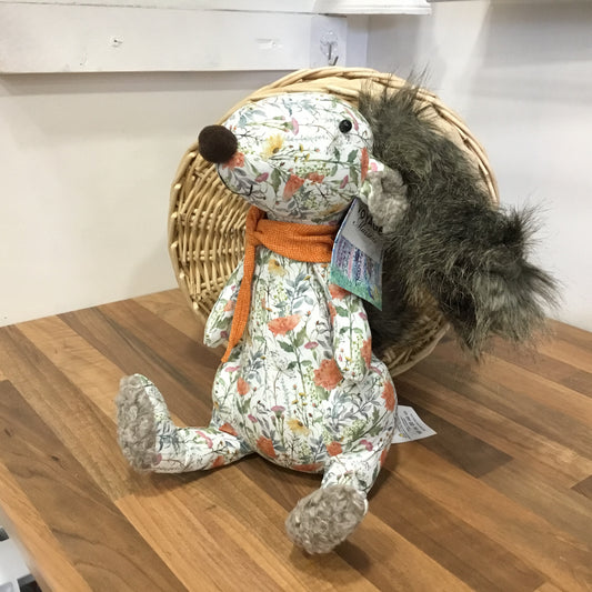 Squirrel doorstop