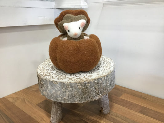 Mouse in felt pumpkin