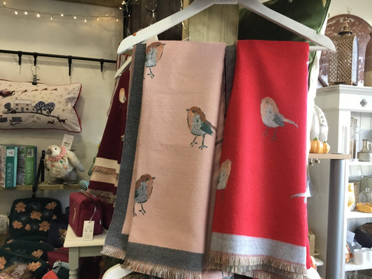 Robin scarves