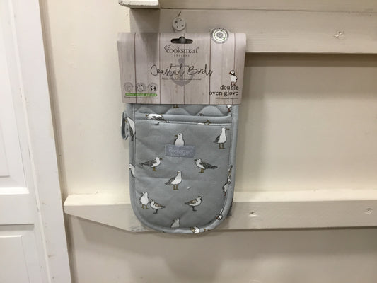 Double oven glove. Coastal bird design