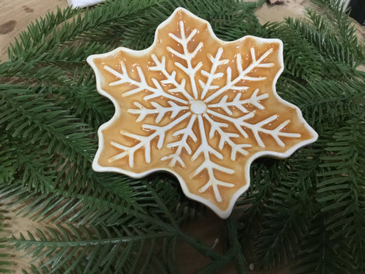 Ceramic snowflake dish