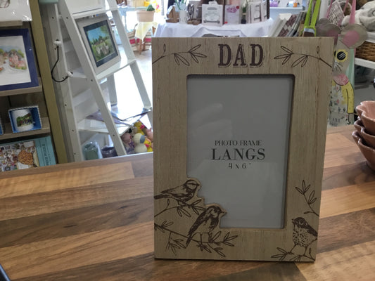 Dad wooden frame with birds