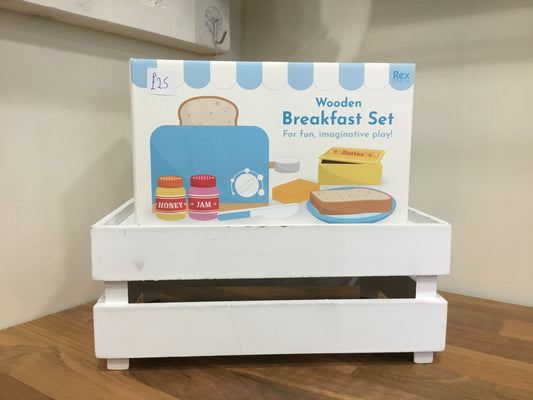 Wooden toaster set.