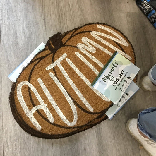 Autumn pumpkin door mat
