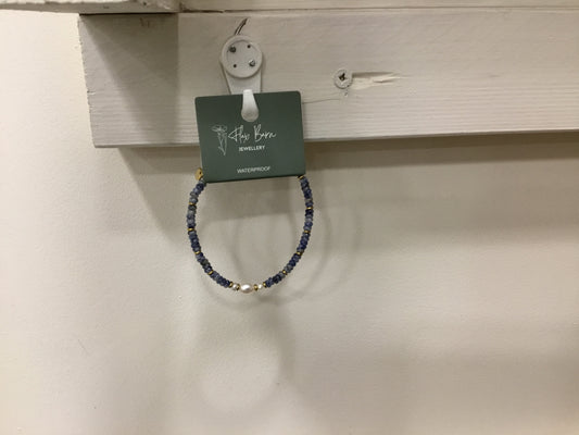 Flex Barn. Bracelet.
