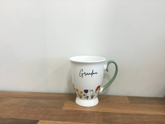 GRANDMA floral mug