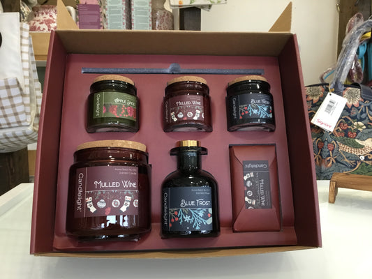 Candle gift set.