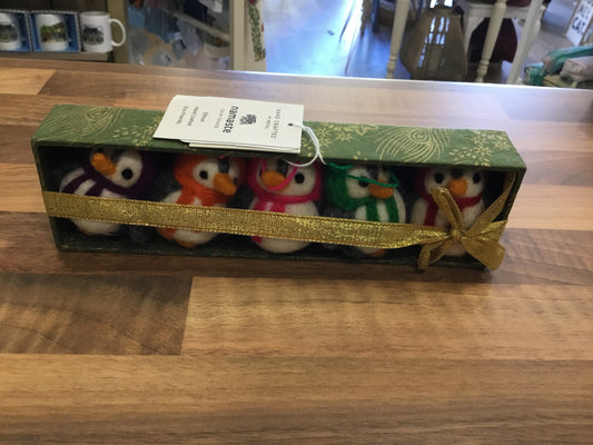 Set of 5 Felt hanging penguins