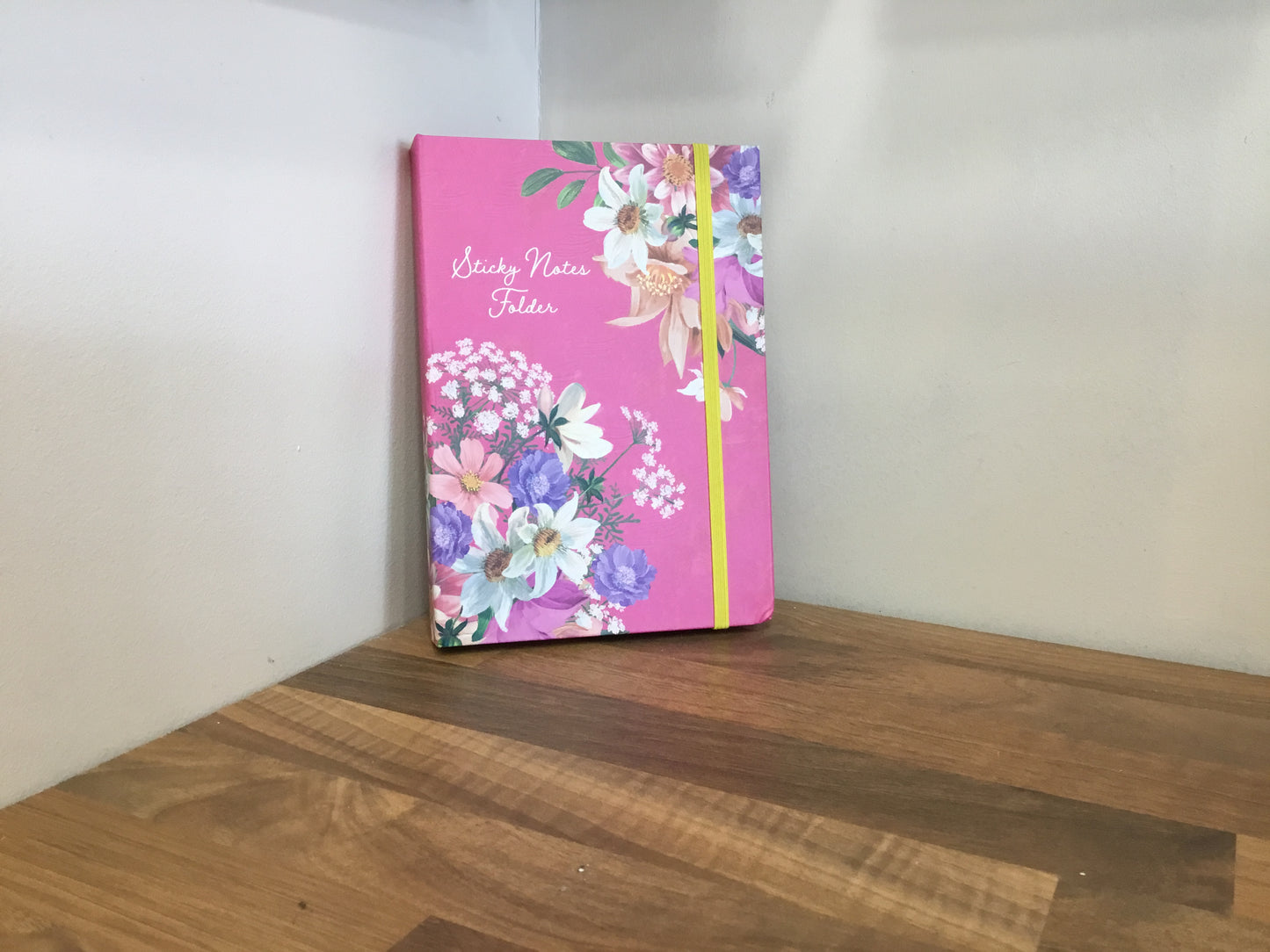 Sticky notes folder. Radiance