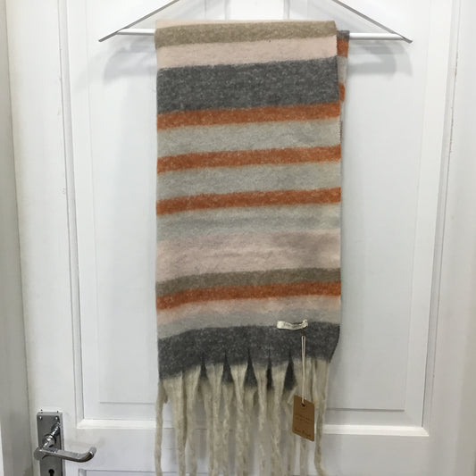Scarves by Lisa angel