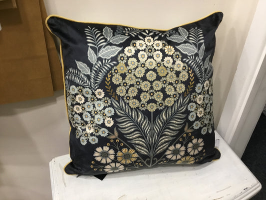 Evelina navy cushion