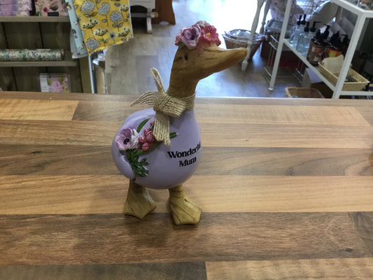 Wooden “wonderful mum” duck