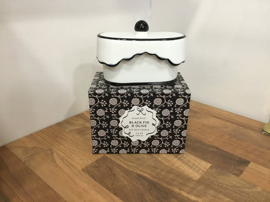 Black Fig & Olive candle in a ceramic dish
