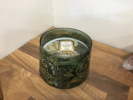 Acanthus Forest candle