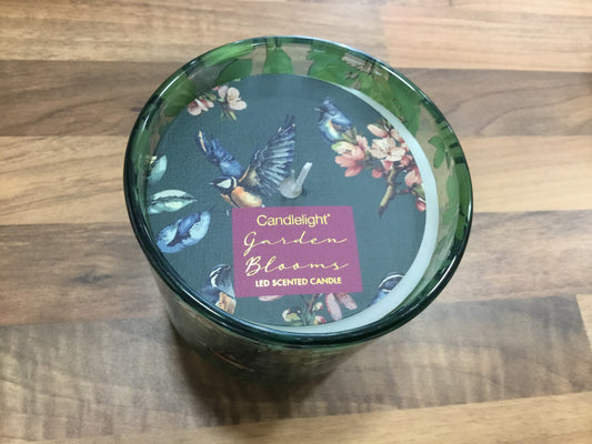 LED Garden Blooms Candle