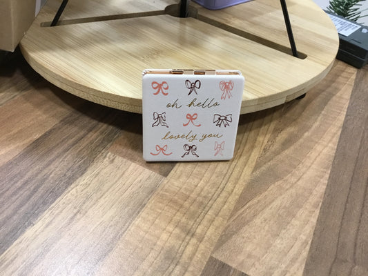 Small compact mirror