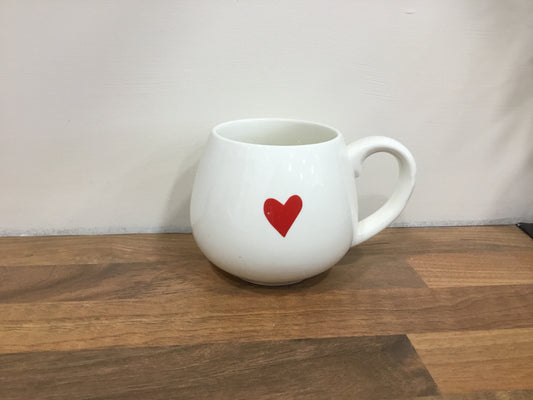 Love heart mug with hidden message