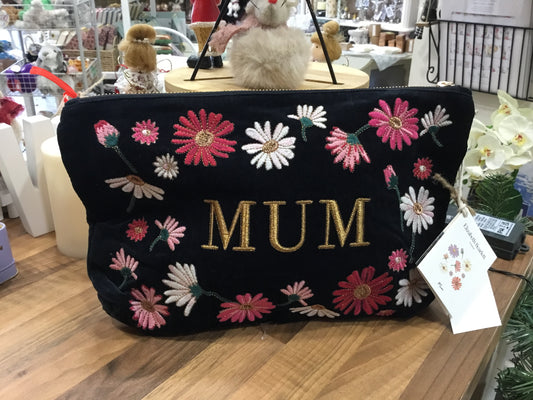 Elizabeth Scarlett floral Mum everyday pouch