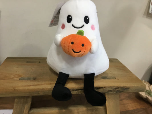 Sitting beanie ghost