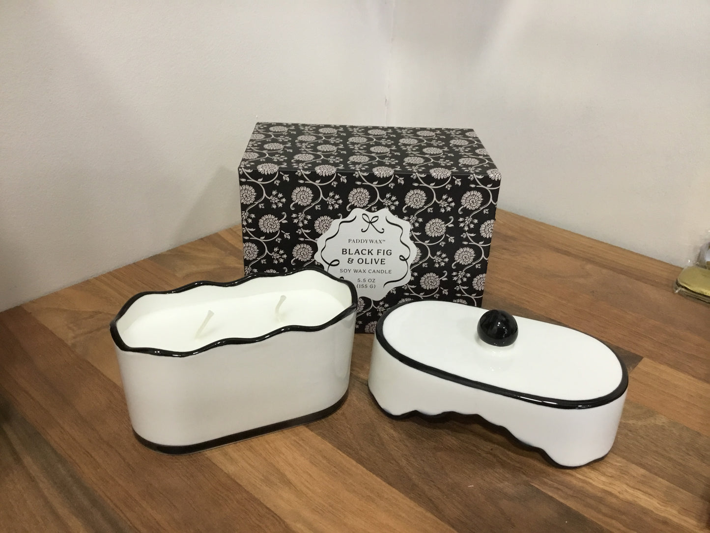 Black Fig & Olive candle in a ceramic dish