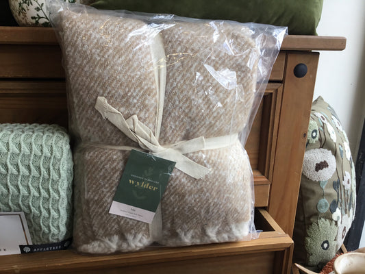 Woven Tassel throw - Natural