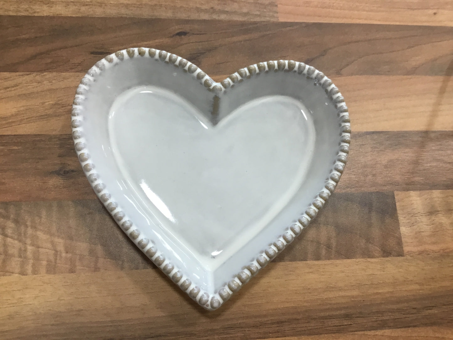 Ceramic heart bobble edged dish