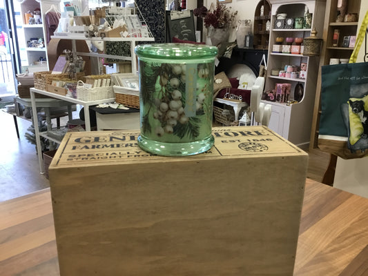 Winter fir and mistletoe candle