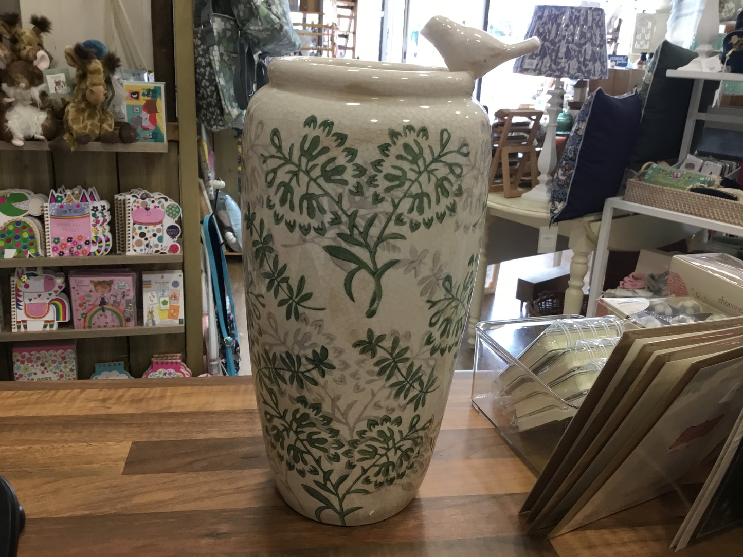 Bird design crackle vase