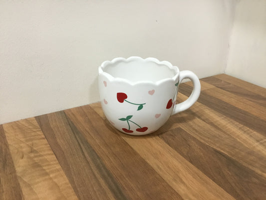 Scalloped edged cherry heart mug