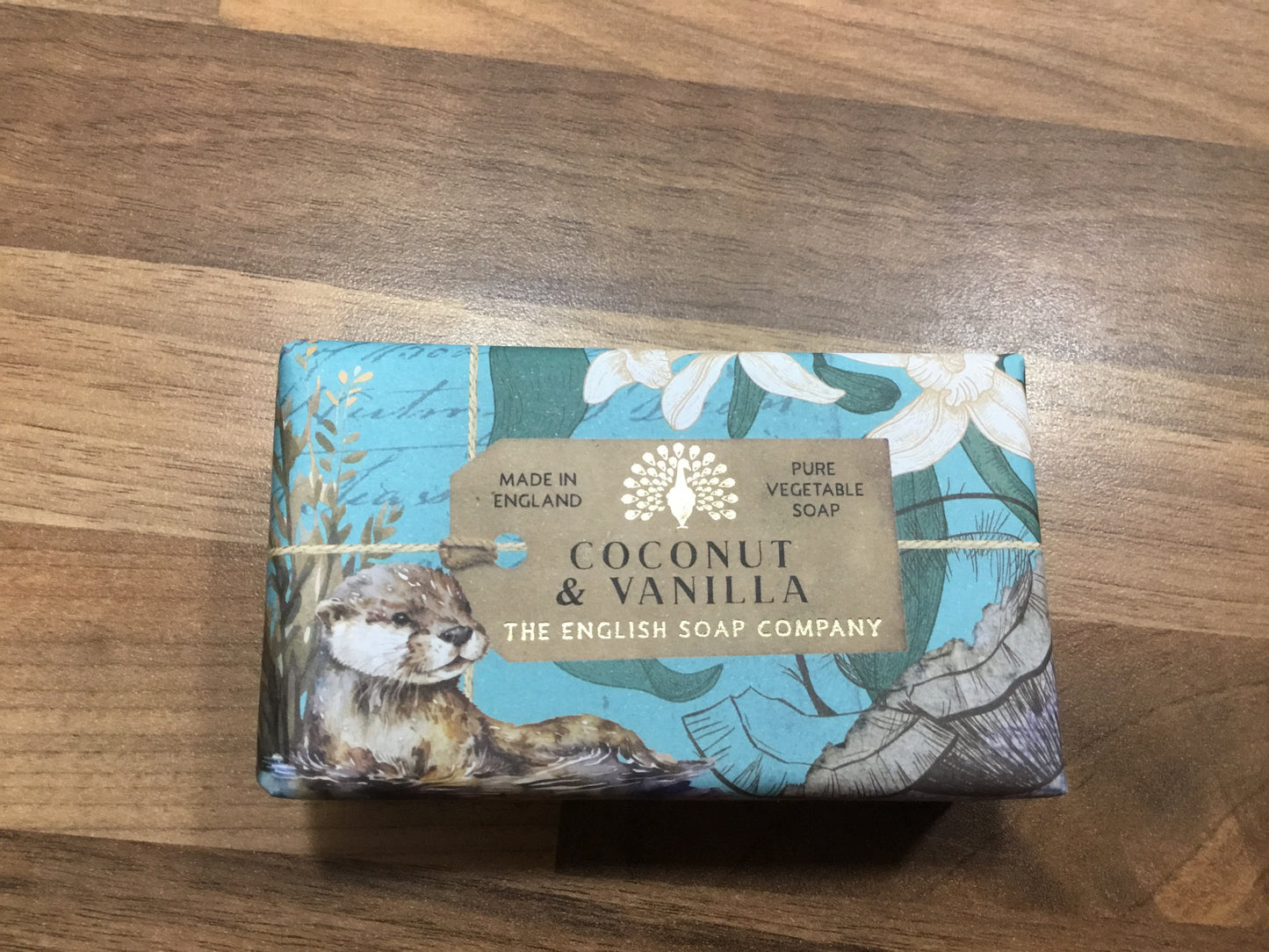 English soap company coconut and vanilla soap
